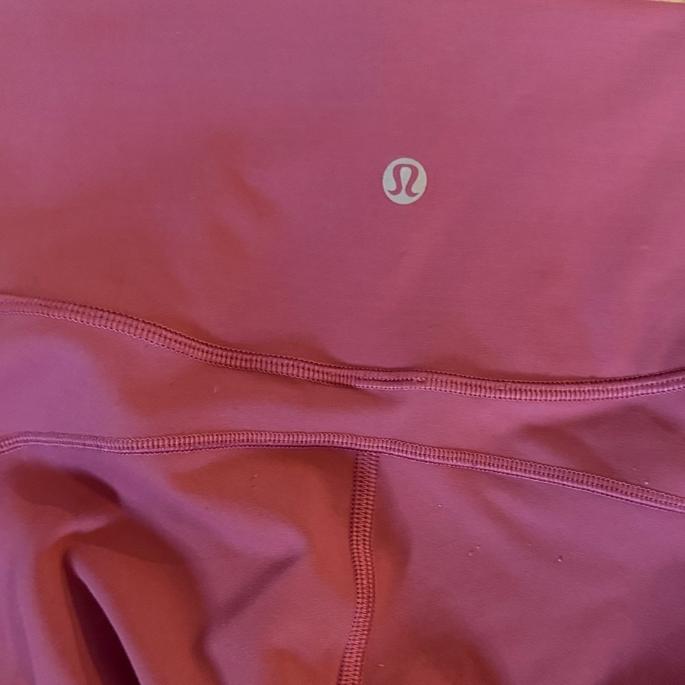 Lululemon Size 4 High-Waisted Leggings 25” length - Picture 3 of 6